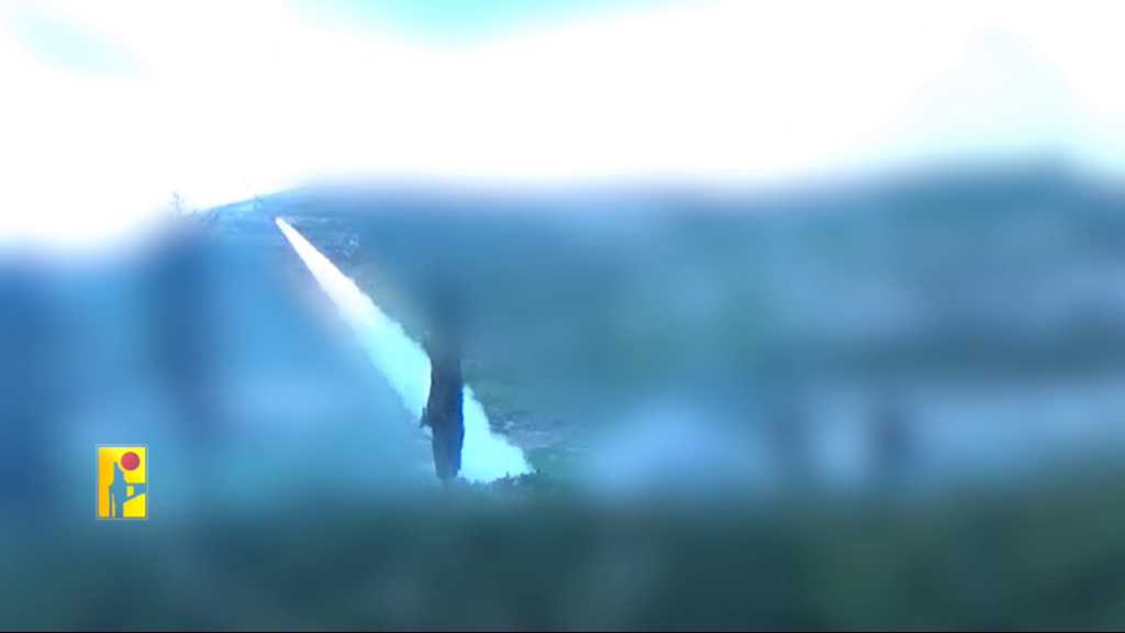 بالفيديو | مشاهد من عملية استهداف المقاومة الإسلامية محطة الإتصالات الفضائية التابعة لجيش العدو الإسرائيلي في وادي أيلا وسط فلسطين المحتلة بصواريخ نوعية.